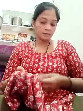 Snapshot of Chhaya_hot chatting on 04.25.26 Chhaya hot online show from 04.25.26