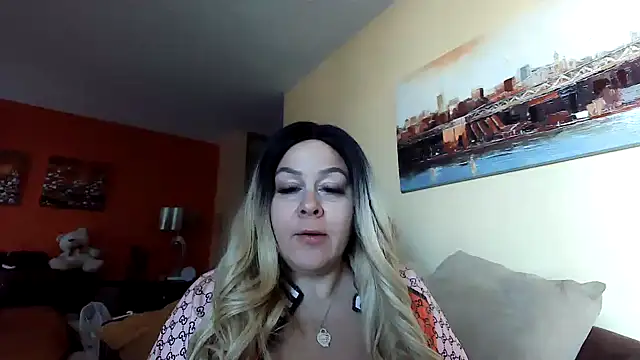 Snapshot of number1slut chatting on 01.09.25 number1slut online show from 01.09.25