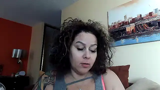 Snapshot of number1slut chatting on 02.17.25 number1slut online show from 02.17.25