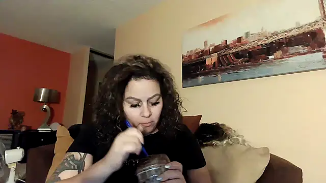 Snapshot of number1slut chatting on 02.22.25 number1slut online show from 02.22.25