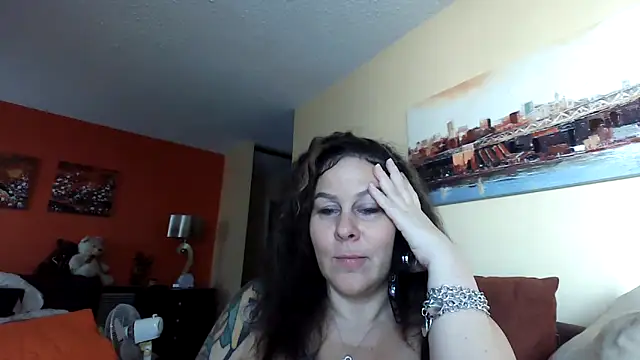 Snapshot of number1slut chatting on 03.03.25 number1slut online show from 03.03.25