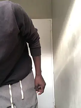 cuminsidebby online show from 10.31.25