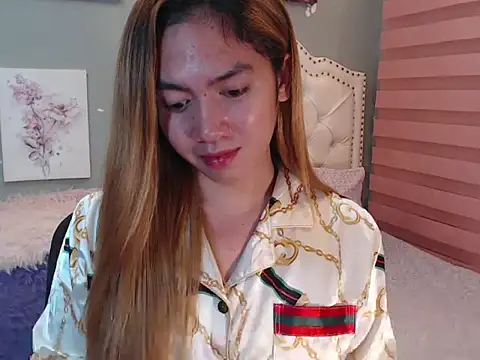 Snapshot of urGoddessChloexxx chatting on 04.08.26 urGoddessChloexxx online show from 04.08.26