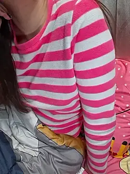 Snapshot of hihiakiko chatting on 01.18.26 hihiakiko online show from 01.18.26