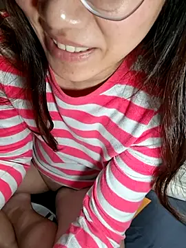 Snapshot of hihiakiko chatting on 02.11.26 hihiakiko online show from 02.11.26