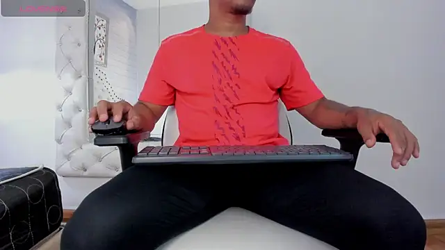 Yan king1 online show from 10.17.25