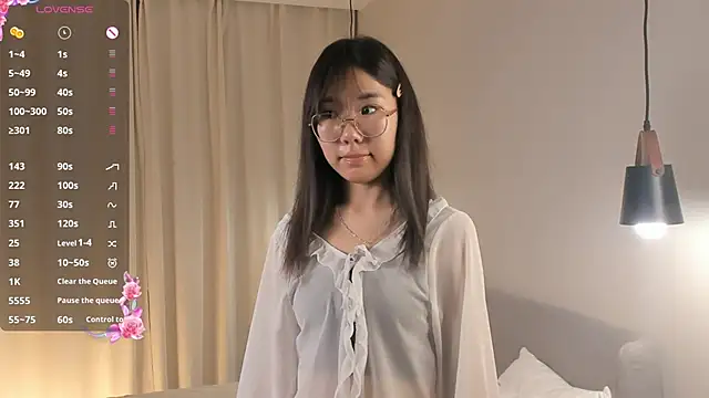 UdelaDodson online show from 09.17.25