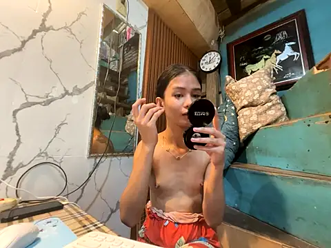 Snapshot of asya_chris chatting on 10.09.25 asya chris online show from 10.09.25