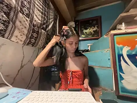 Snapshot of asya_chris chatting on 04.13.26 asya chris online show from 04.13.26