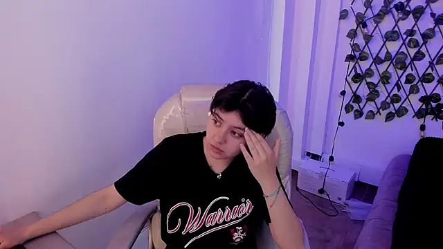 Nathaly ds online show from 10.14.25