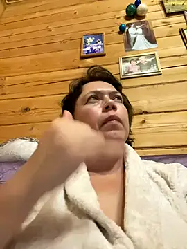 Kiravix online show from 10.11.25