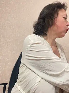 Kiravix online show from 03.13.26