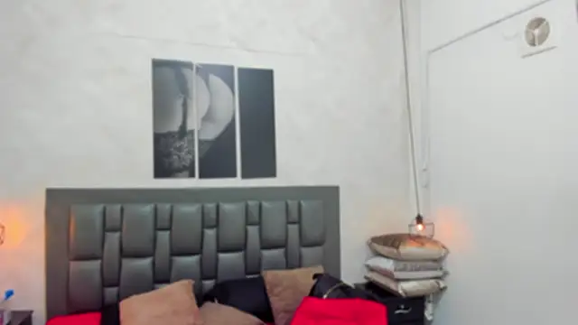 Snapshot of dakota_roussee chatting on 05.16.26 dakota roussee online show from 05.16.26