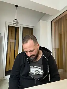 Snapshot of DavidMaros chatting on 10.16.25 DavidMaros online show from 10.16.25