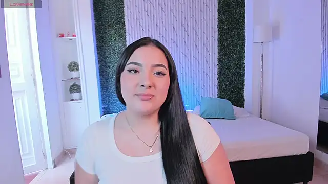 sofiacaramel online show from 11.25.25