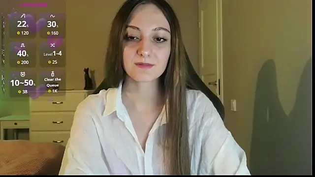 Snapshot of white_liillyy chatting on 06.30.26 white liillyy online show from 06.30.26