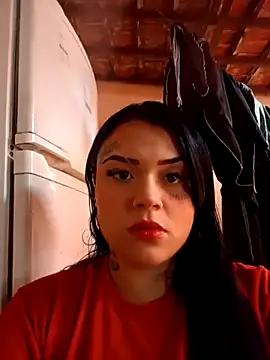 Snapshot of Babebommer chatting on 10.19.25 Babebommer online show from 10.19.25