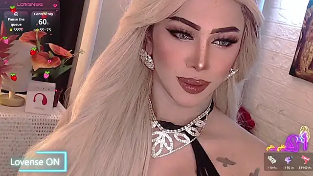 Snapshot of Your_valentina_goddess chatting on 09.28.25 Your valentina goddess online show from 09.28.25