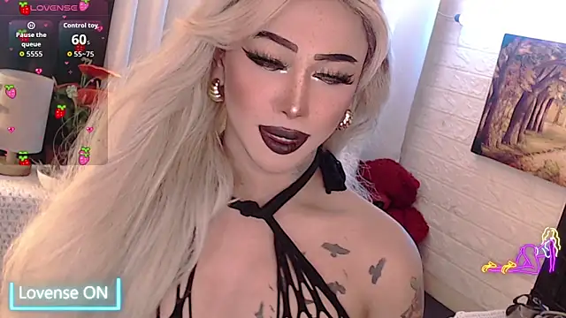 Snapshot of Your_valentina_goddess chatting on 10.09.25 Your valentina goddess online show from 10.09.25