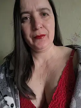 Snapshot of EvelinCutex chatting on 02.24.26 EvelinCutex online show from 02.24.26