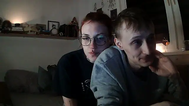 Snapshot of Zelesuida chatting on 10.30.25 Zelesuida online show from 10.30.25