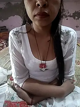 Snapshot of Paakhi-Singh chatting on 12.19.25 Paakhi-Singh online show from 12.19.25