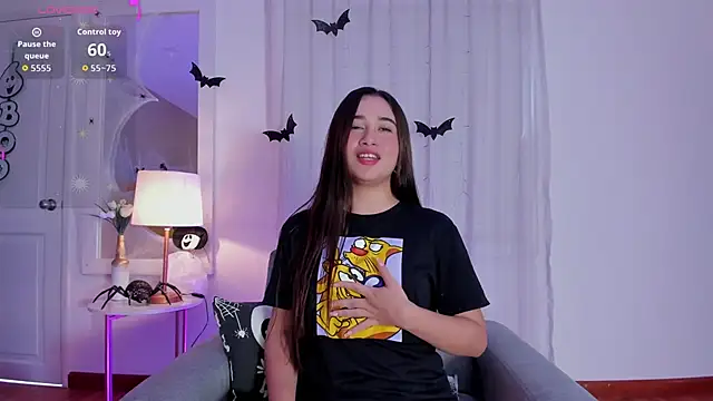 AuroraMiiller online show from 10.27.25