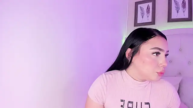 kitty blueee online show from 04.09.26