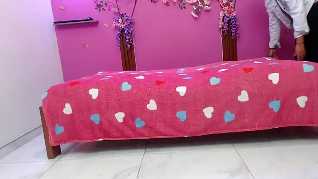 skinnybarbie022 online show from 06.10.26
