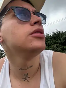 Snapshot of Kurtxxx22 chatting on 02.05.26 Kurtxxx22 online show from 02.05.26