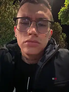 Snapshot of Kurtxxx22 chatting on 02.19.26 Kurtxxx22 online show from 02.19.26