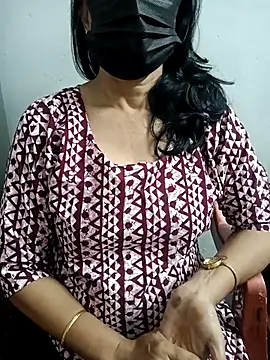 Snapshot of ammala_honey chatting on 09.22.25 ammala honey online show from 09.22.25