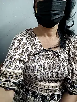 Snapshot of ammala_honey chatting on 10.01.25 ammala honey online show from 10.01.25