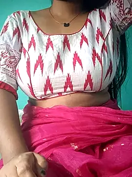 Snapshot of yoursexy_rumi chatting on 11.08.25 yoursexy rumi online show from 11.08.25