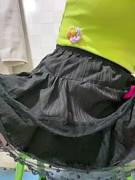 Snapshot of xixi2025-16 chatting on 02.25.26 xixi2025-16 online show from 02.25.26