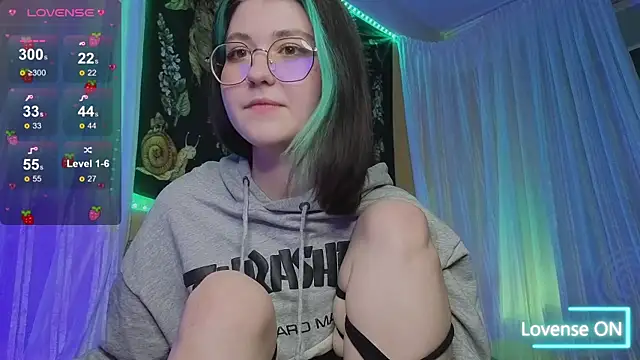 Miko Meow online show from 04.15.26