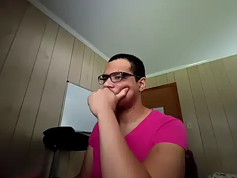 NaturalBeautyQueen online show from 09.25.25