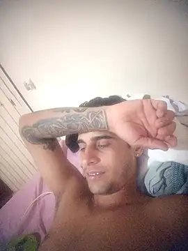 QUIEROFOLLARTEDUR online show from 02.02.26