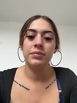 KarolineAndJake online show from 09.20.25