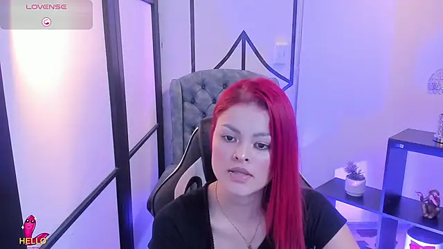 NahomiRichards  online show from 01.09.26