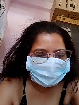 Snapshot of thanusi_2 chatting on 01.19.26 thanusi 2 online show from 01.19.26