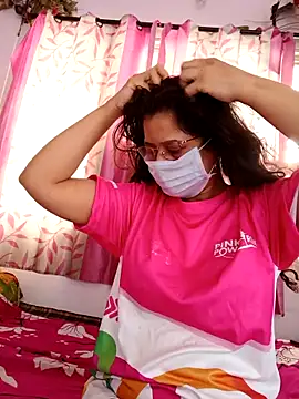 Snapshot of thanusi_2 chatting on 02.03.26 thanusi 2 online show from 02.03.26