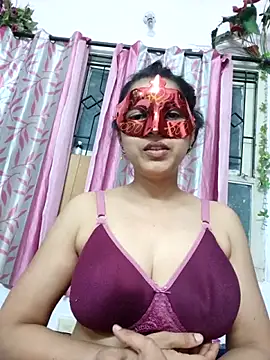 Snapshot of thanusi_2 chatting on 02.13.26 thanusi 2 online show from 02.13.26