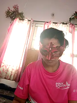 Snapshot of thanusi_2 chatting on 02.15.26 thanusi 2 online show from 02.15.26