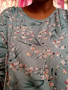 Snapshot of thanusi_2 chatting on 02.21.26 thanusi 2 online show from 02.21.26