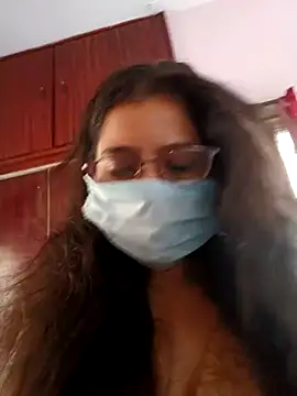 Snapshot of thanusi_2 chatting on 02.22.26 thanusi 2 online show from 02.22.26