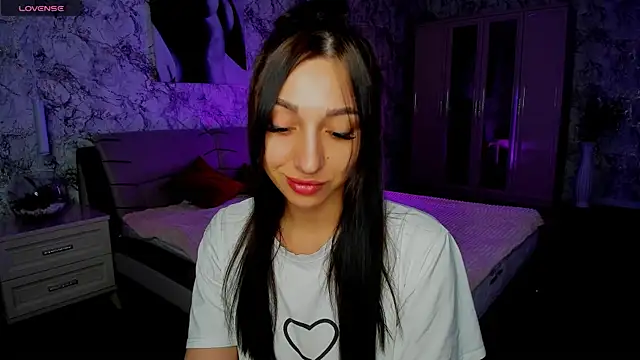 sheillawood online show from 10.14.25