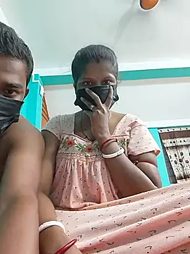 Snapshot of Indian__coupel999 chatting on 05.14.26 Indian coupel999 online show from 05.14.26