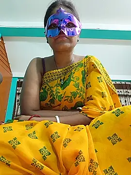 Snapshot of Indian__coupel999 chatting on 05.28.26 Indian coupel999 online show from 05.28.26