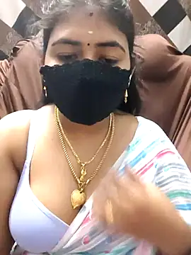 Snapshot of Tamil_Lotus chatting on 07.05.26 Tamil Lotus online show from 07.05.26
